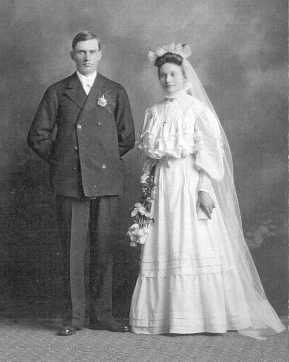 1906joseph and annie wedding potrait